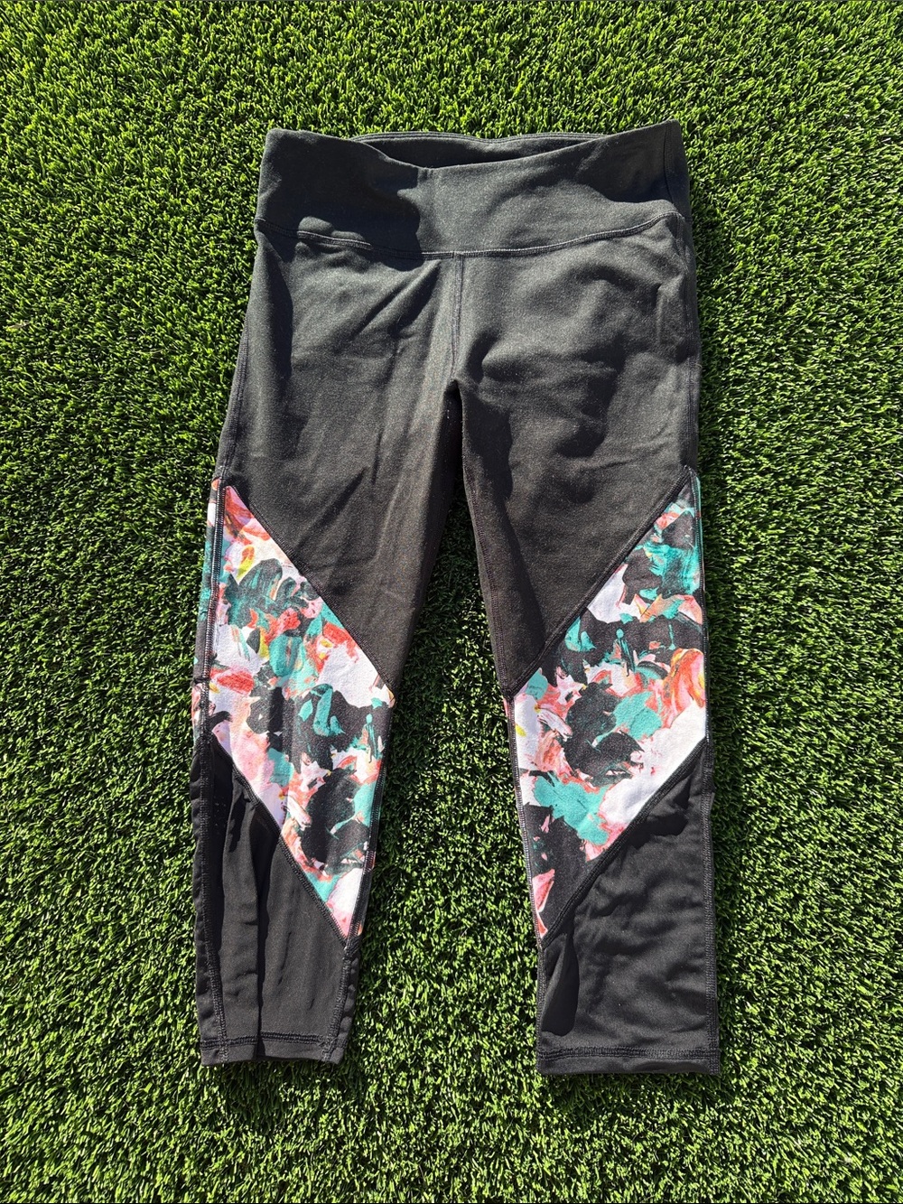 Fabletics Workout Capris